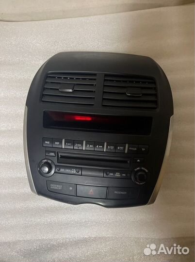 Магнитола штатная Mitsubishi Outlander XL