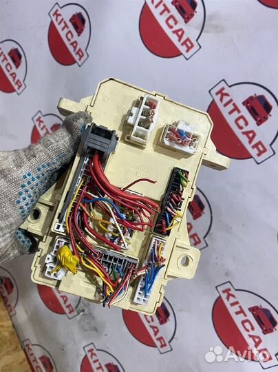 Блок предохранителей салонный Kia Ceed 07-12 ED