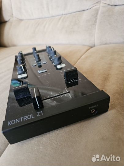 Traktor kontrol z1