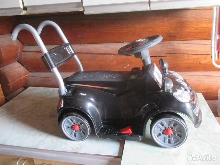 Электромобиль каталка детский на аккумуляторе