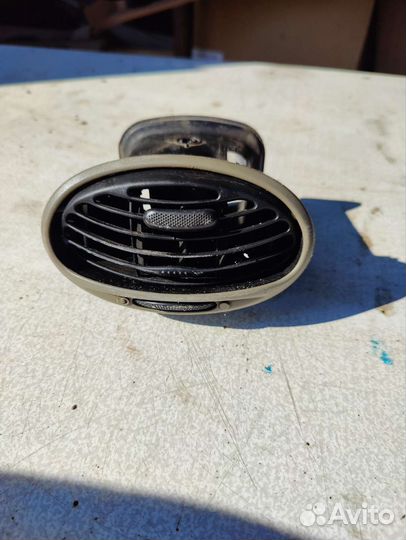 Дефлектор печки Ford Focus 1