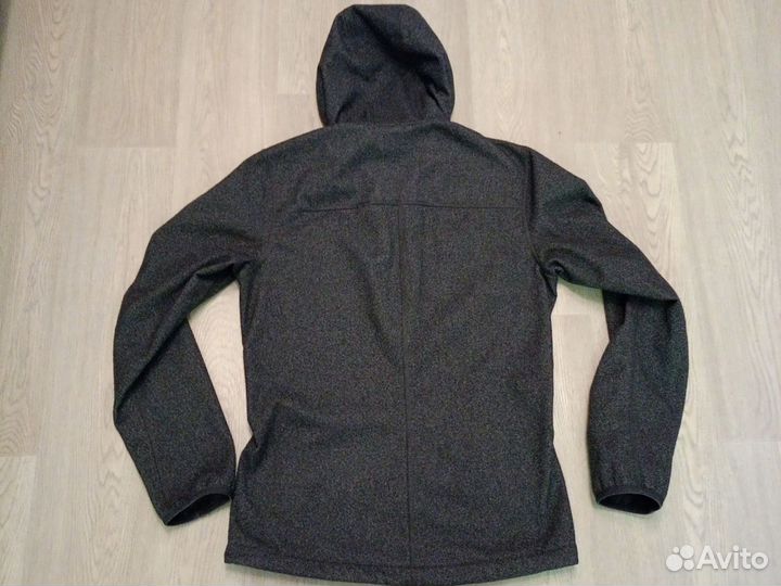 Куртка adidas софтшел оригинал 44р