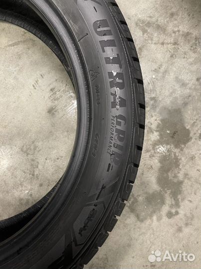 Goodyear UltraGrip Performance 215/55 R18