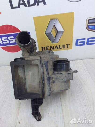 Корпус воздушного фильтра Renault logan 2