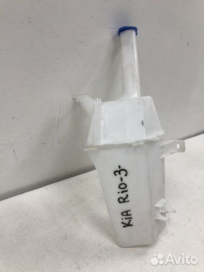 Бачок омывателя Kia Rio 3 (UB\QB)