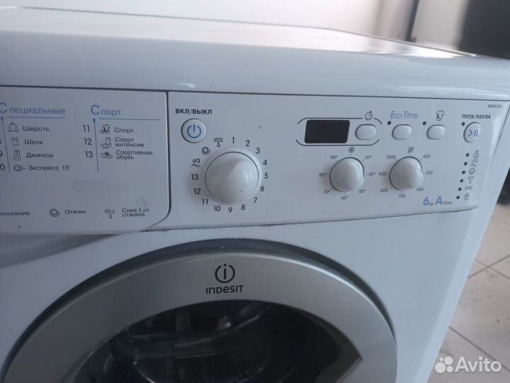 Стиральная машина Indesit IWD6105