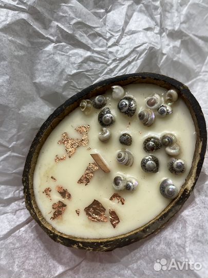 Свеча в кокосе