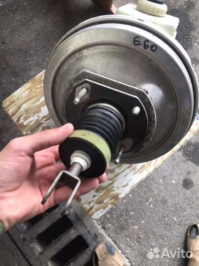 Главный тормозной цилинд bmw