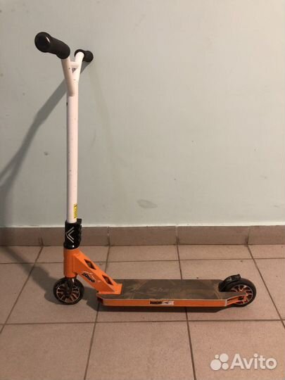 Трюковой самокат