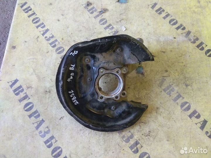 Кулак поворотный задний левый Volkswagen Tiguan