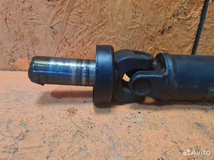 Карданный вал передний Toyota Highlander XU20 3.3