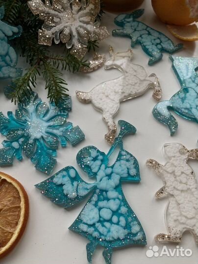 Елочные игрушки