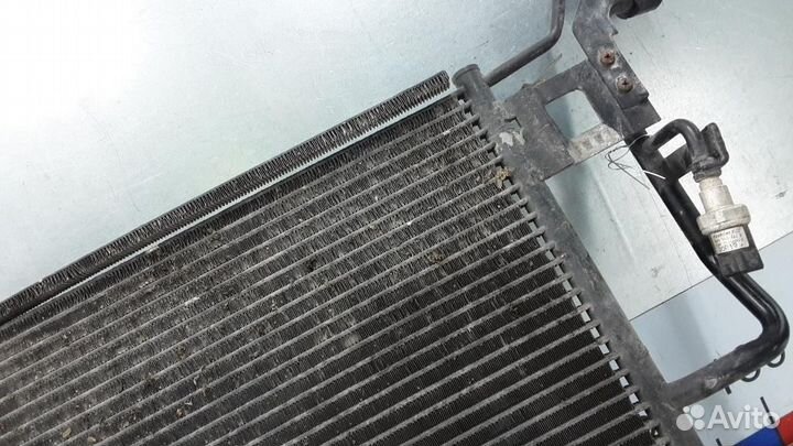 Радиатор кондиционера (конденсер) Volkswagen Passa