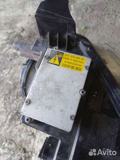 Фара правая nissan qashqai j10 дорест ксенон