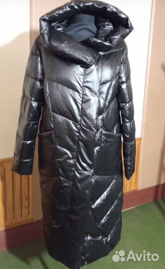 Пуховик зимний женский