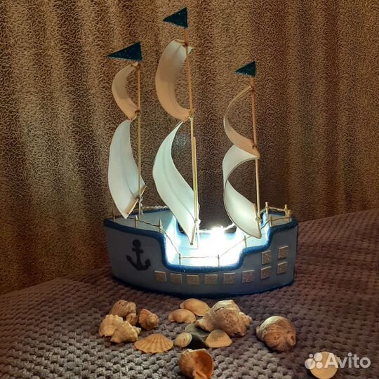 Корабль светодиодный
