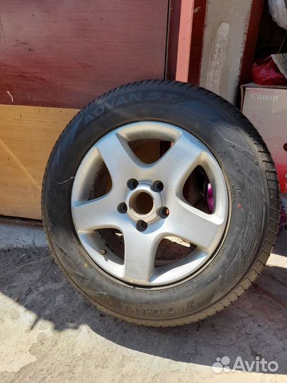 Yokohama Advan S/T V801 235/65 R17