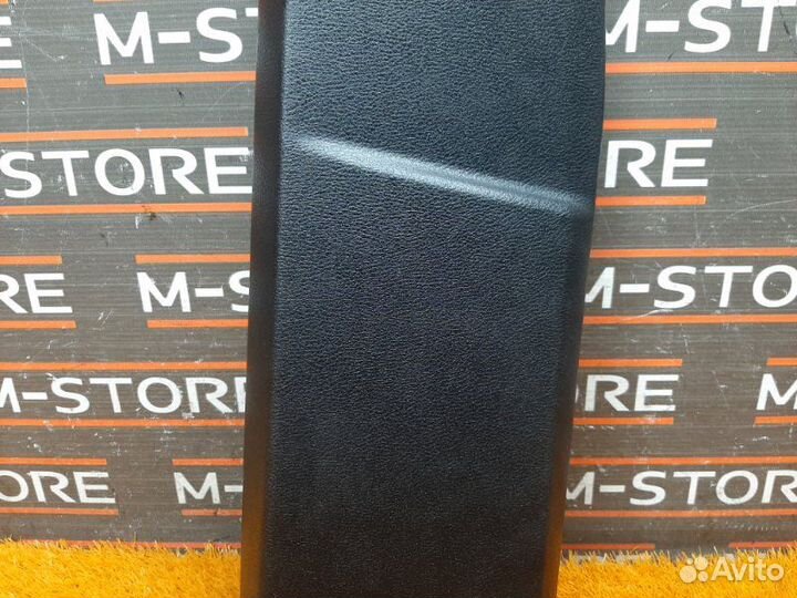 Обшивка стойки передняя левая Bmw X5 E70 N55B30A