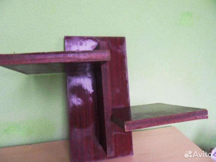 Полочки для цветов