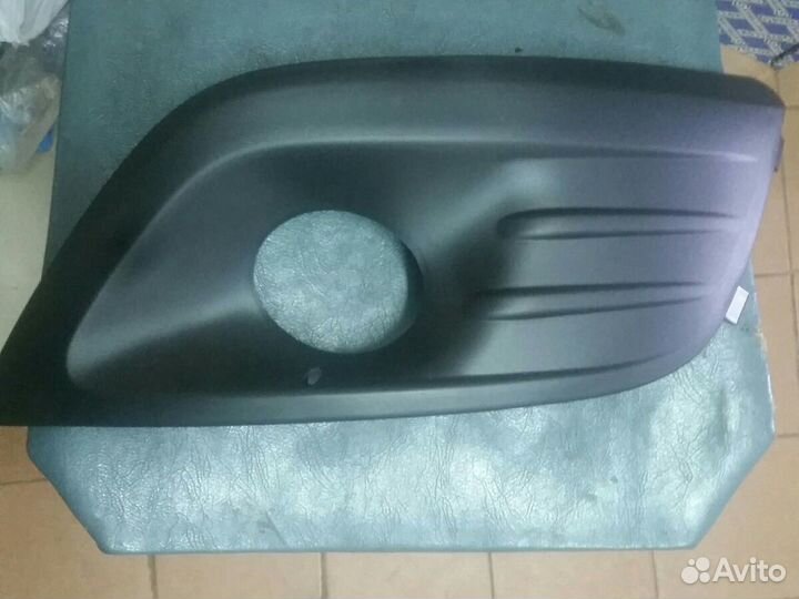 Оправа противотуманки LADA largus