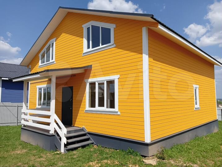 Дом 200 м² на участке 7 сот.