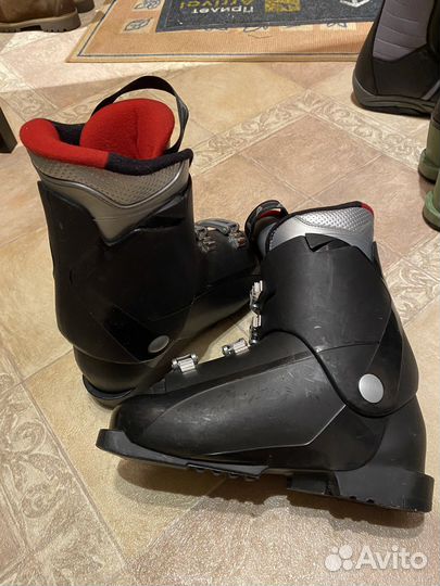 Горнолыжные ботинки