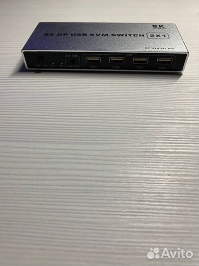 KVM переключатель 8K-4K DisplayPort 1.4 USB