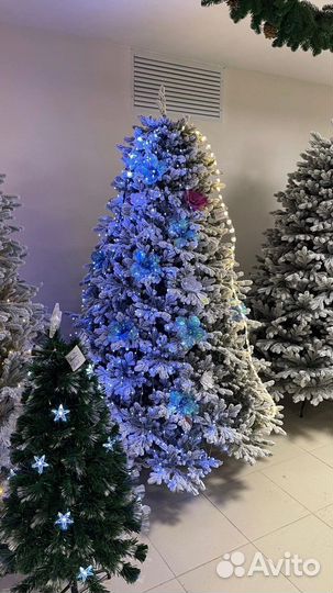 Ель искусственная,сосна,заснеженная