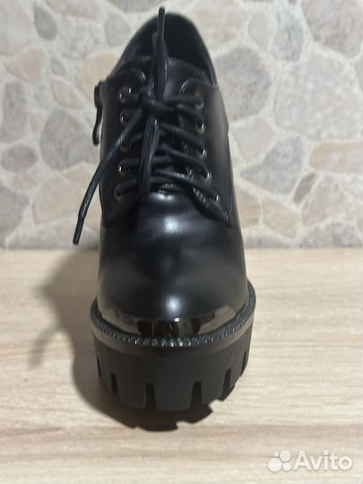 Осенняя женская обувь 36размер
