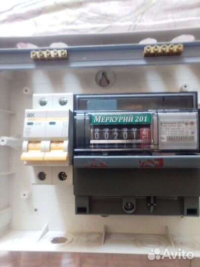Электросчетчик с автоматами