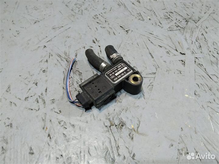 Датчик давления ог Mercedes R-Class W251 OM642