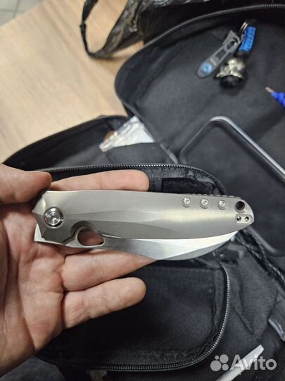 Kristal Arahna.Новый нож. 2 раза держал в руках