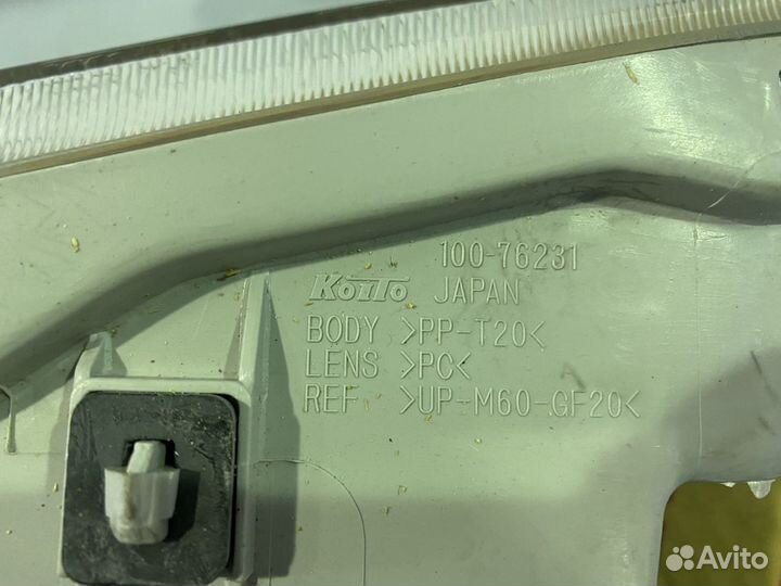 Фара правая Toyota Sprinter ae110