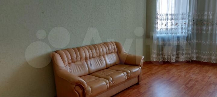 2-к. квартира, 87 м², 4/9 эт.