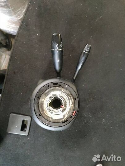 Переключатель подрулевой (стрекоза) Mercedes-Benz