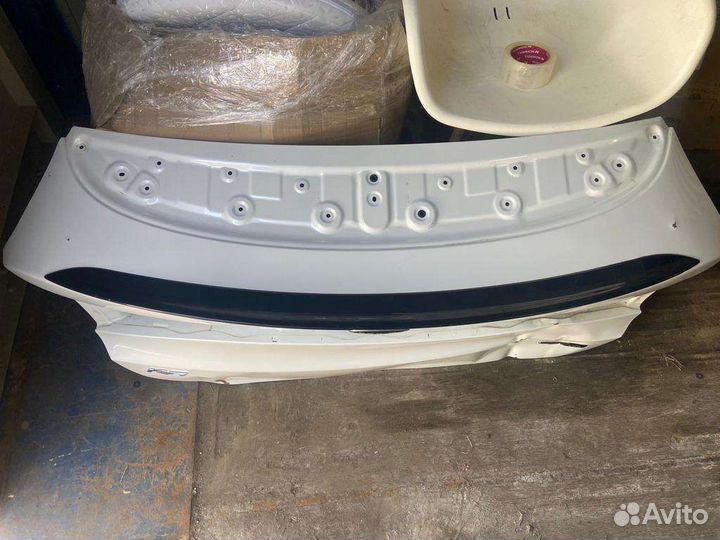 Крышка багажника Киа к5 Gti line