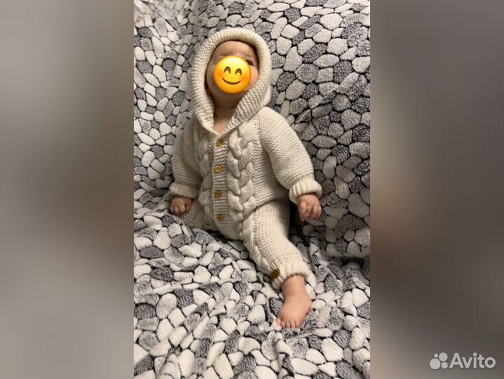 Комбинезон вязаный детск новый ручная работа56-68