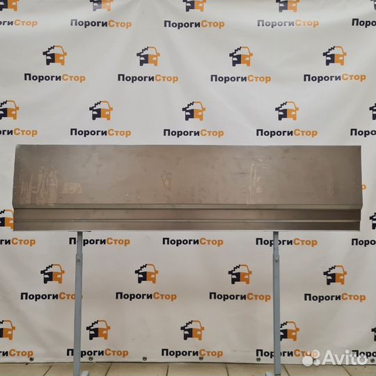 Борт от середины молдинга Volkswagen Crafter maxi