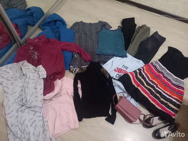 Бесплатно женские вещи 42-44