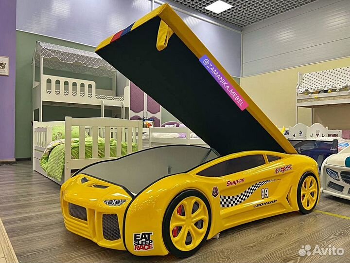 Детская кровать с матрасом машина