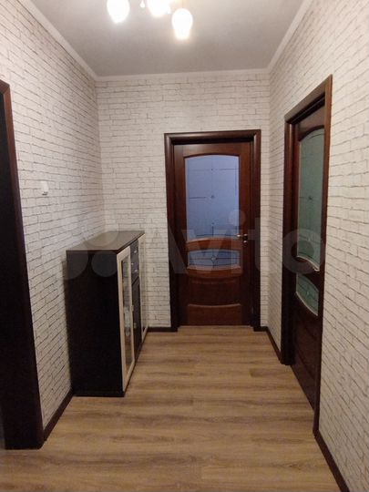 4-к. квартира, 108 м², 10/25 эт.