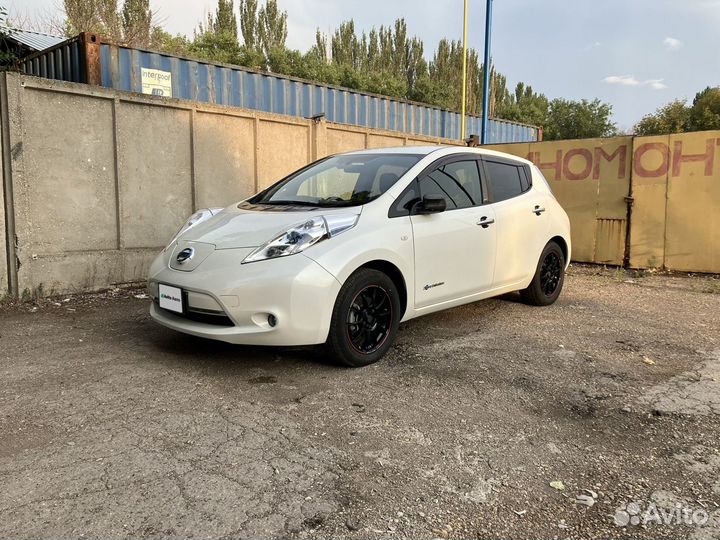 Nissan Leaf AT, 2013, 105 000 км