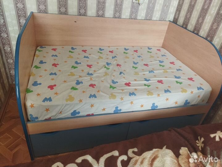 Детская кровать от 3-х лет с матрасом