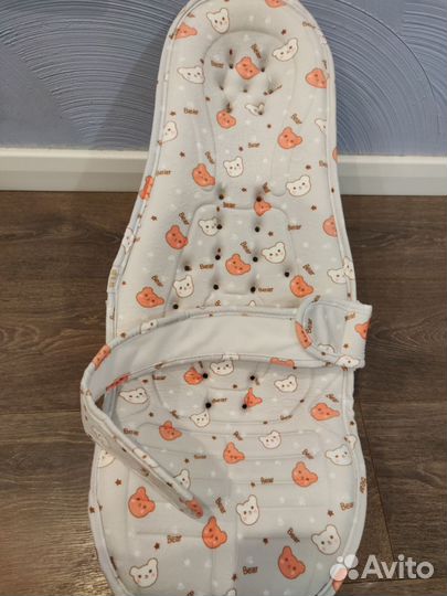 Подушка для кормления новорожденного