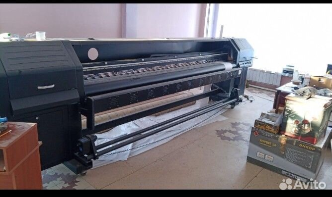 Широкоформатный принтер 3.2 на 7 голове