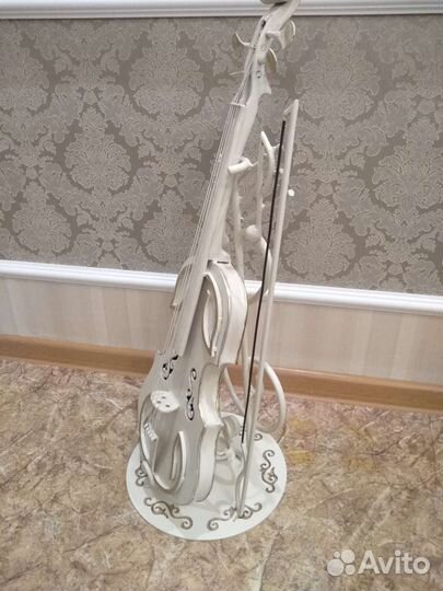 Скрипка металлическая декоративная дизайнерская