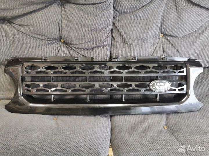 Решетка радиатора land Rover Discovery 4
