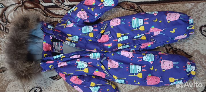 Зимний комбинезон для девочки