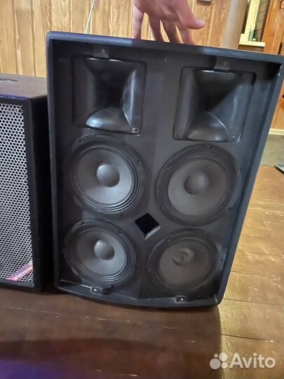 Комплект звукового оборудования