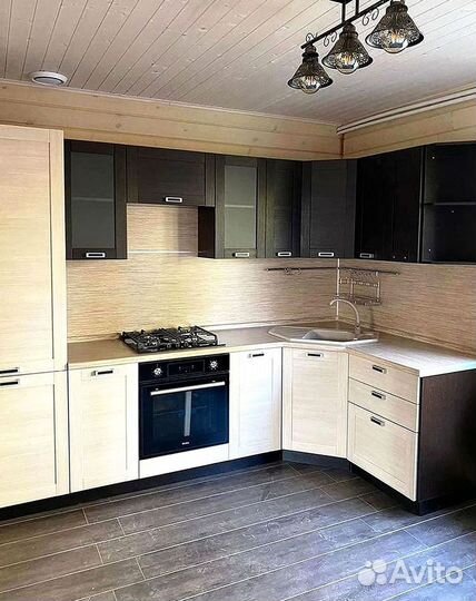 Кухня с техникой